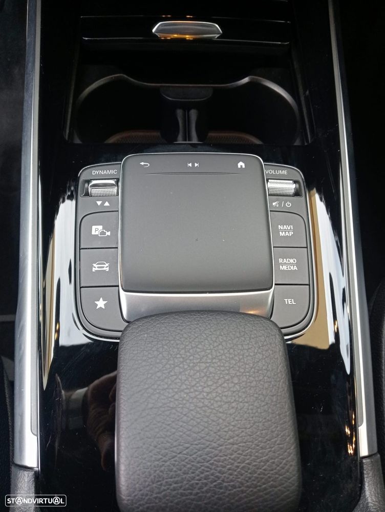 Mercedes-Benz GLB 180 d AMG Line - 6