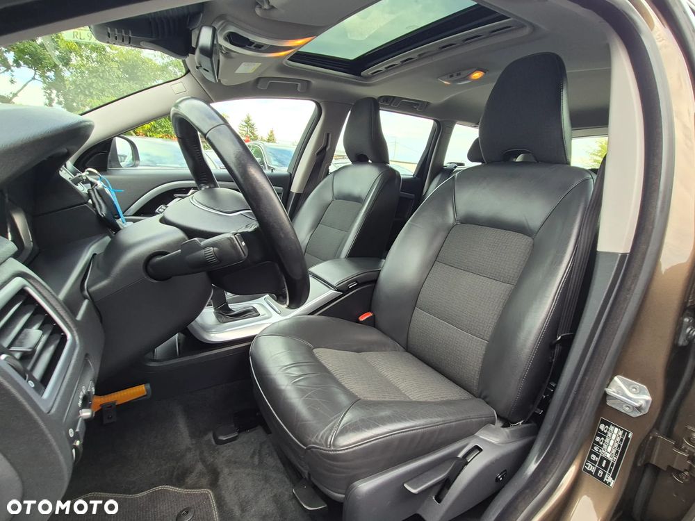 Volvo V70 D4 Drive-E Dynamic Momentum - 24