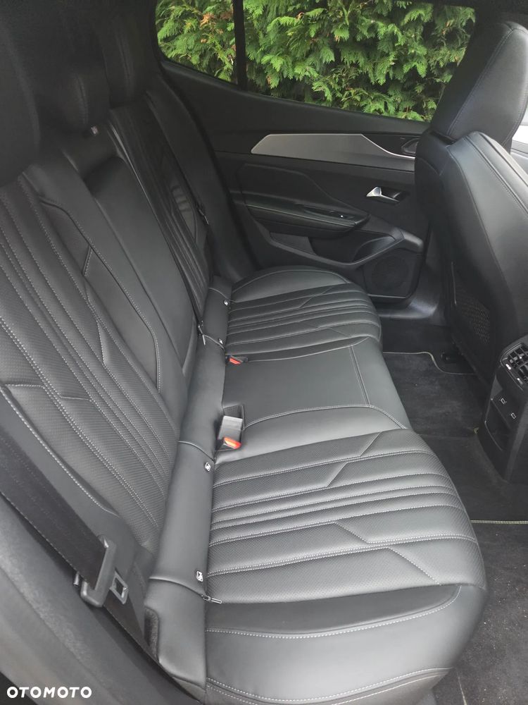 Peugeot 408 - 12