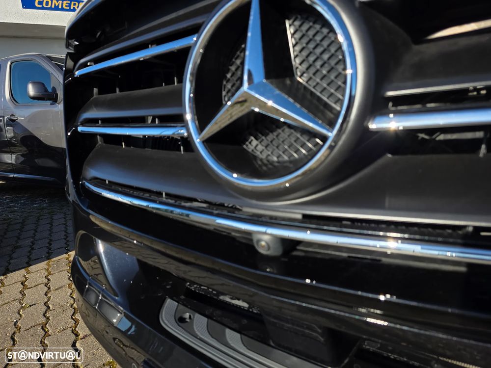 Mercedes-Benz Sprinter 316 CDI/43 TA Luxo - 11