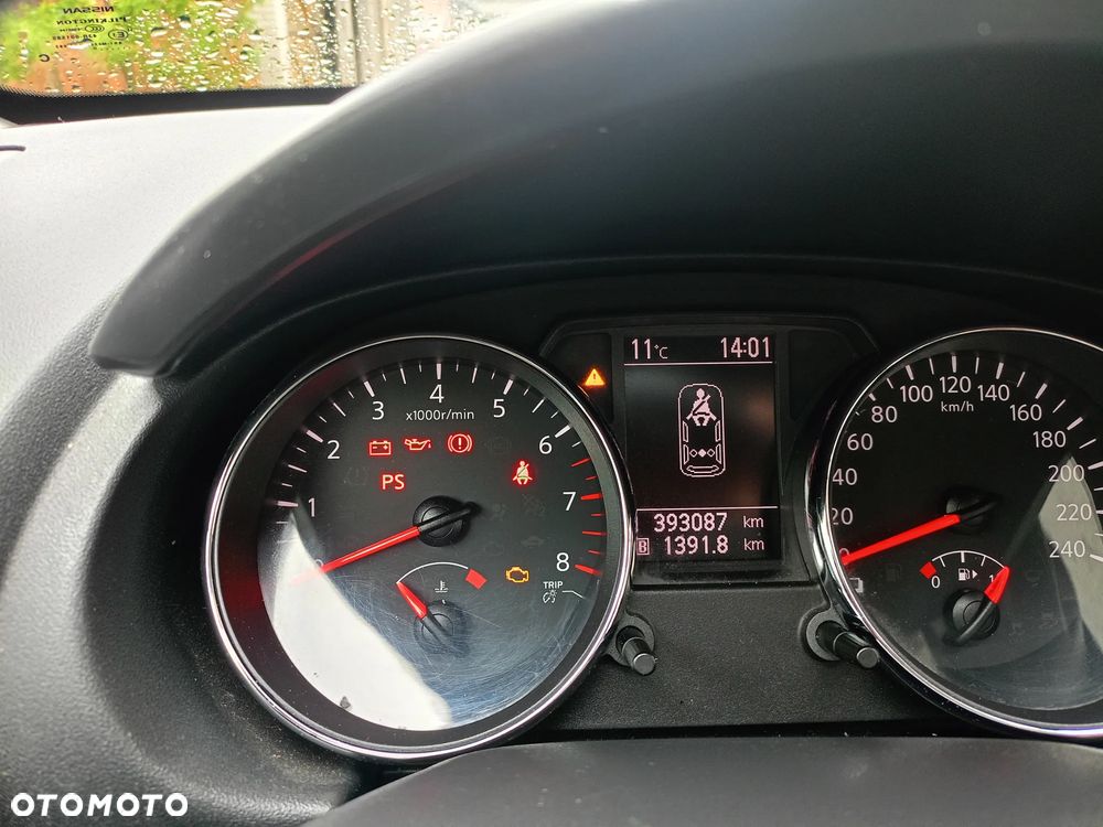 Nissan Qashqai - 11