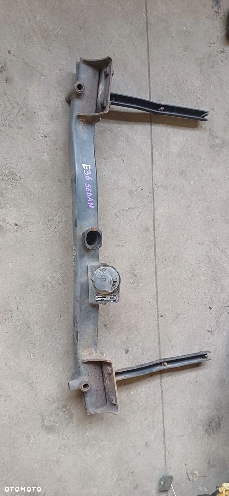 BMW e36 SEDAN hak westfalia - 2