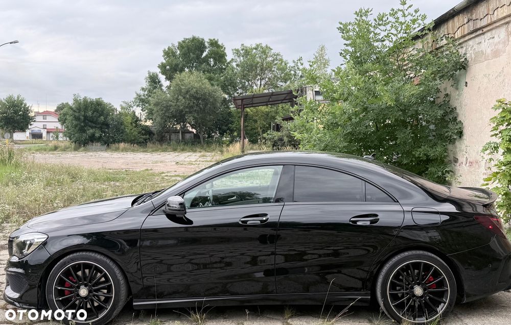 Mercedes-Benz CLA 250 4-Matic Sport - 2