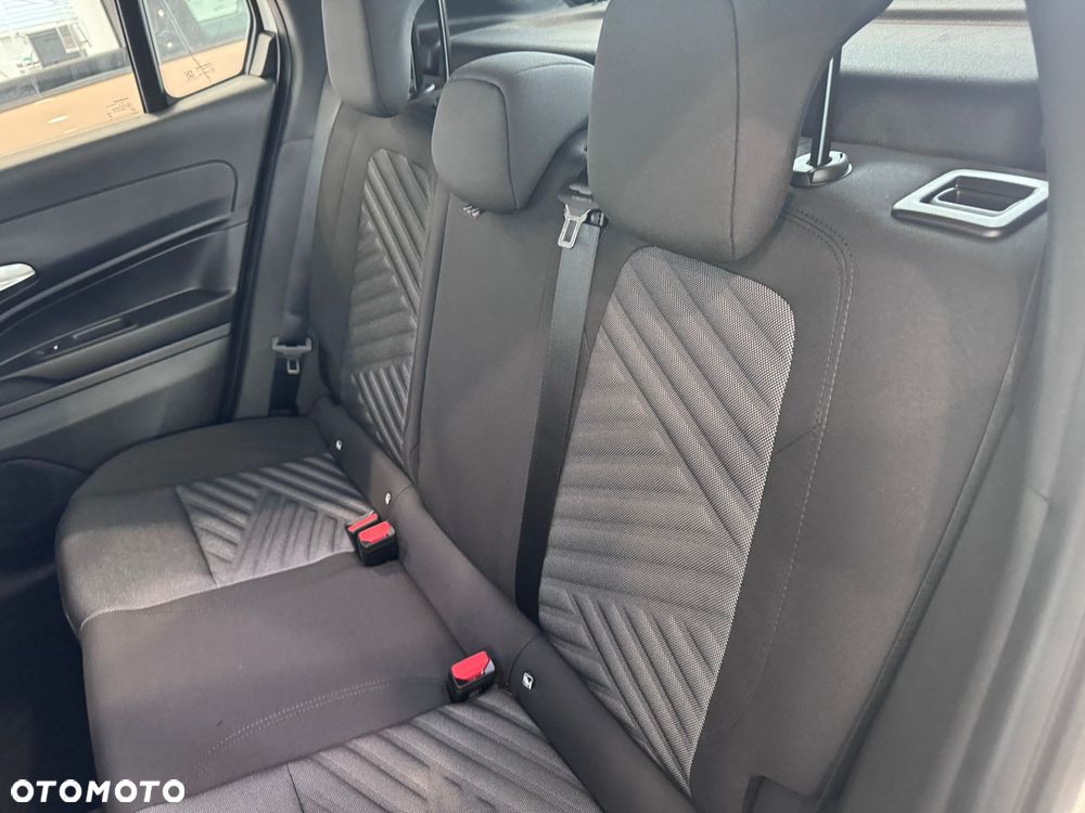 Fiat 600 1.2 Turbo Icon eDCT - 14