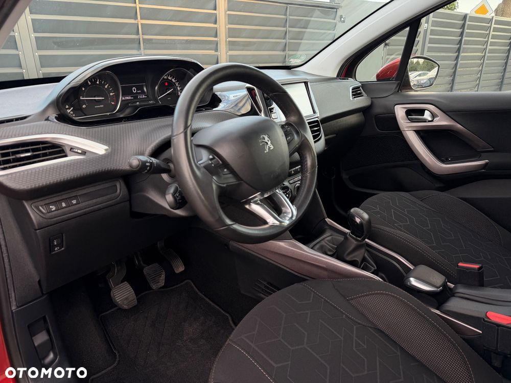 Peugeot 2008 - 11