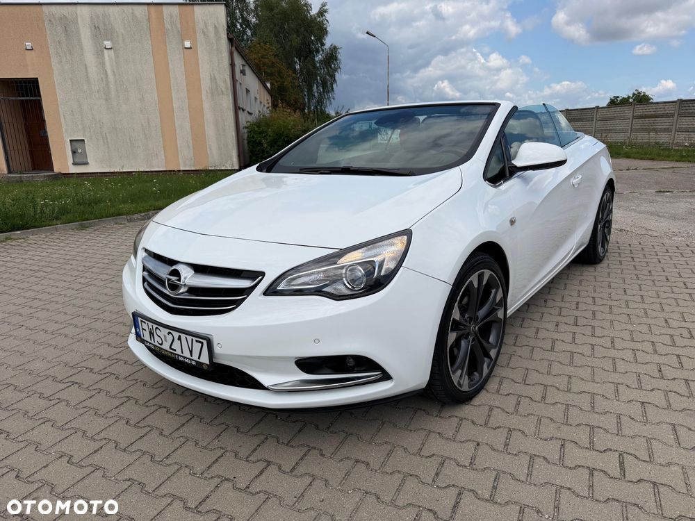 Opel Cascada - 1