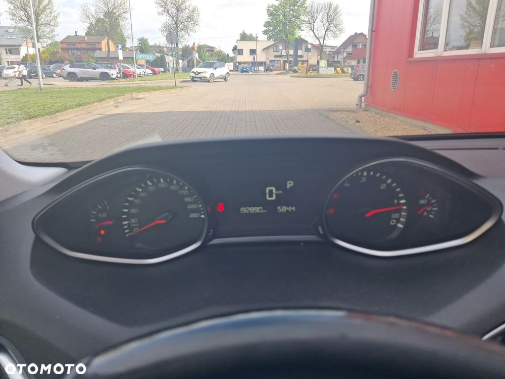 Peugeot 308 BlueHDi 120 EAT6 Stop & Start Active - 10