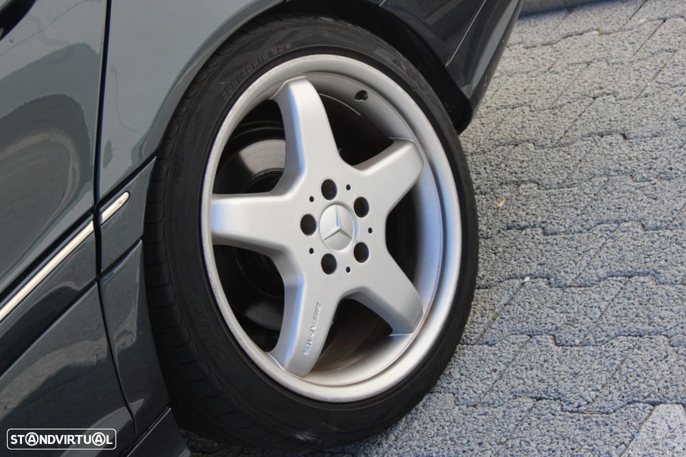 Mercedes-Benz C 240 Avantgarde 4-Matic - 7