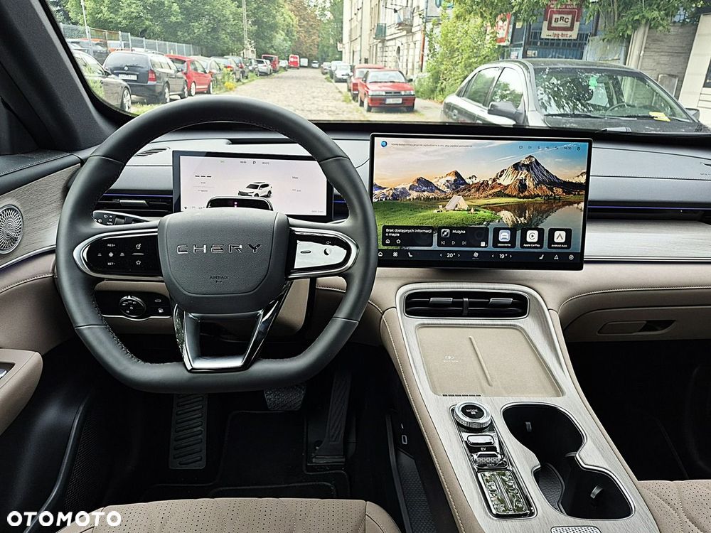 Chery Tiggo 8 1.5 T-GDI Super Hybrid Prestige DCT - 32