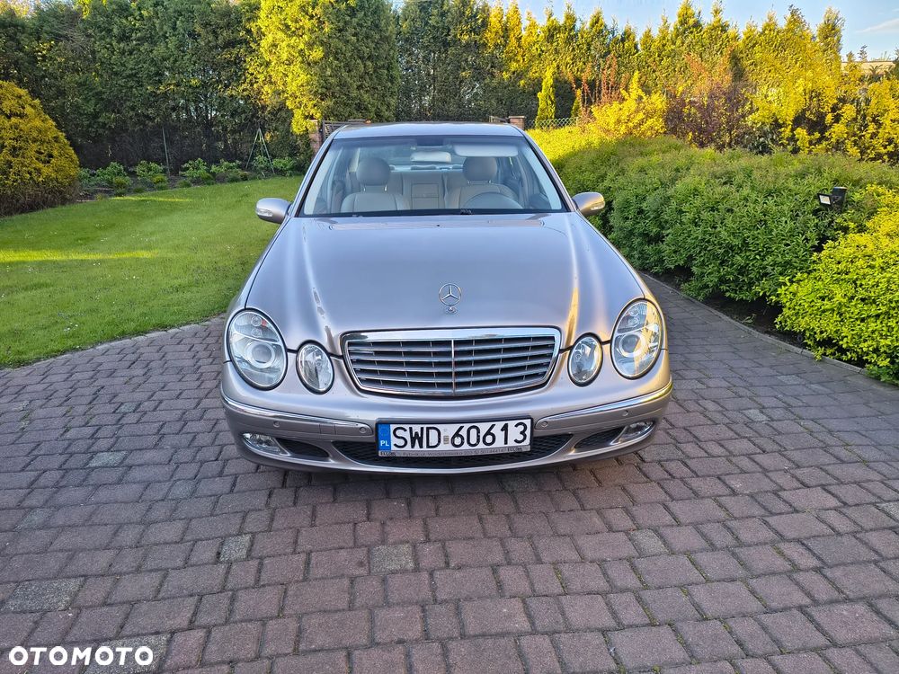Mercedes-Benz Klasa E 200 Kompressor Elegance Sport Edition - 2