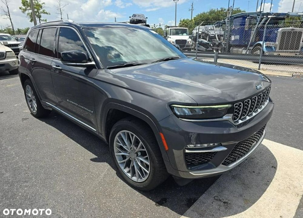 Jeep Grand Cherokee - 3