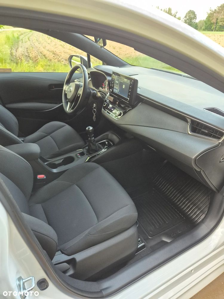 Toyota Corolla 1.2 T Active - 12