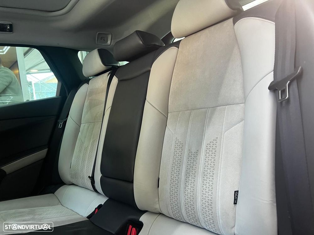 Peugeot 508 RXH 2.0 HDi Hybrid4 2-Tronic - 11