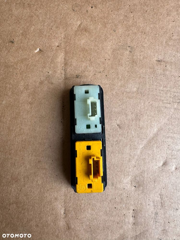 Panel sterowania przełącznik szyb BMW 3 E36 1387998 8368943 8368941 - 2