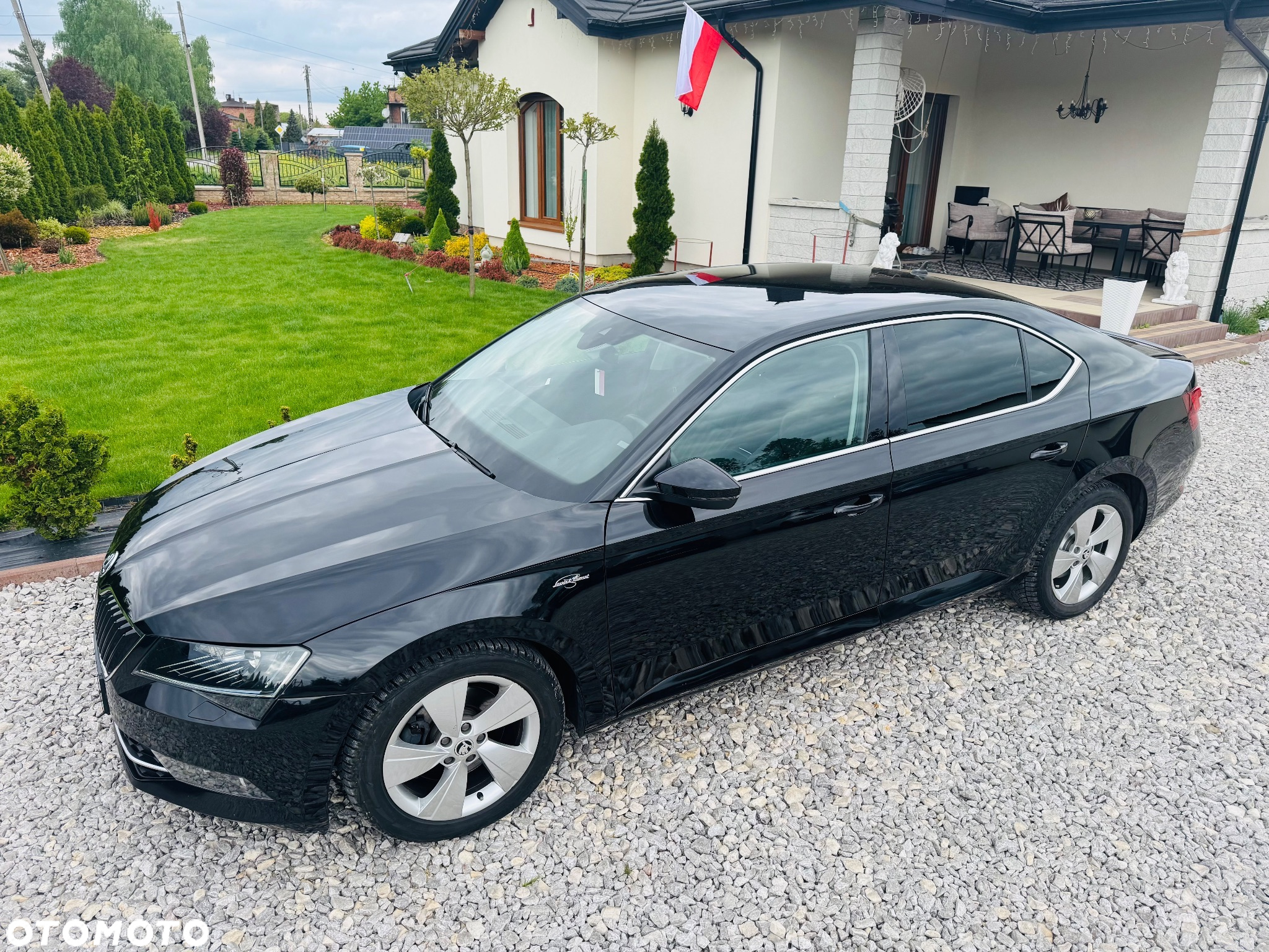 Skoda Superb 2.0 TDI 4x4 L&K DSG - 2