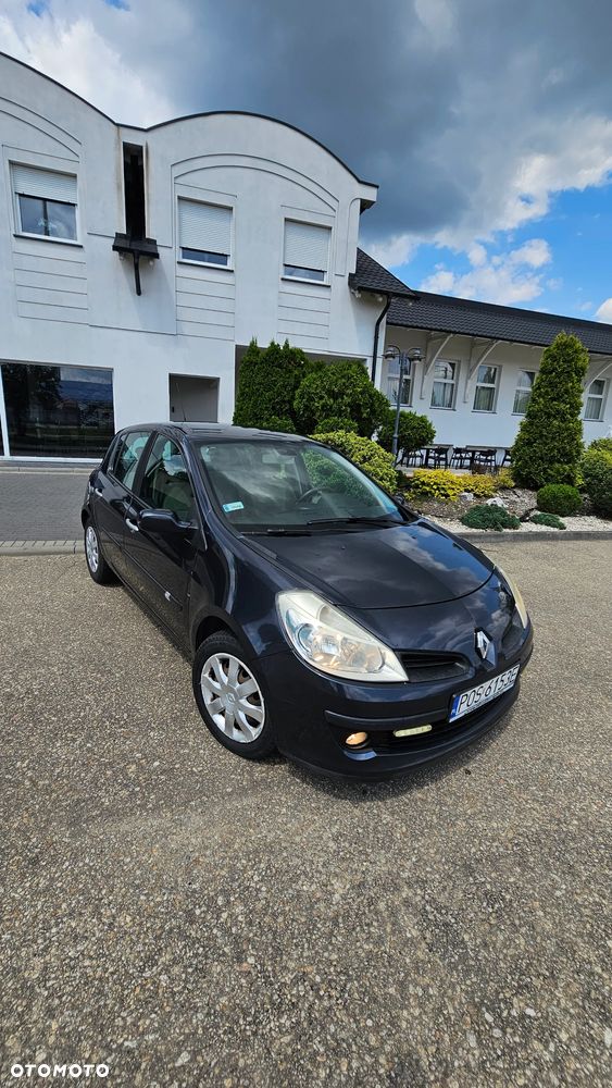 Renault Clio 1.5 dCi Authentique - 7