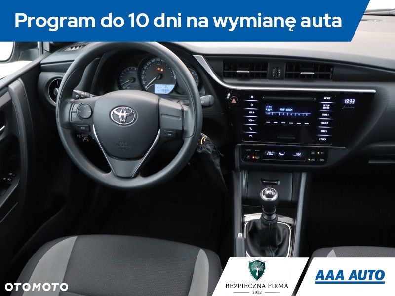 Toyota Auris - 9