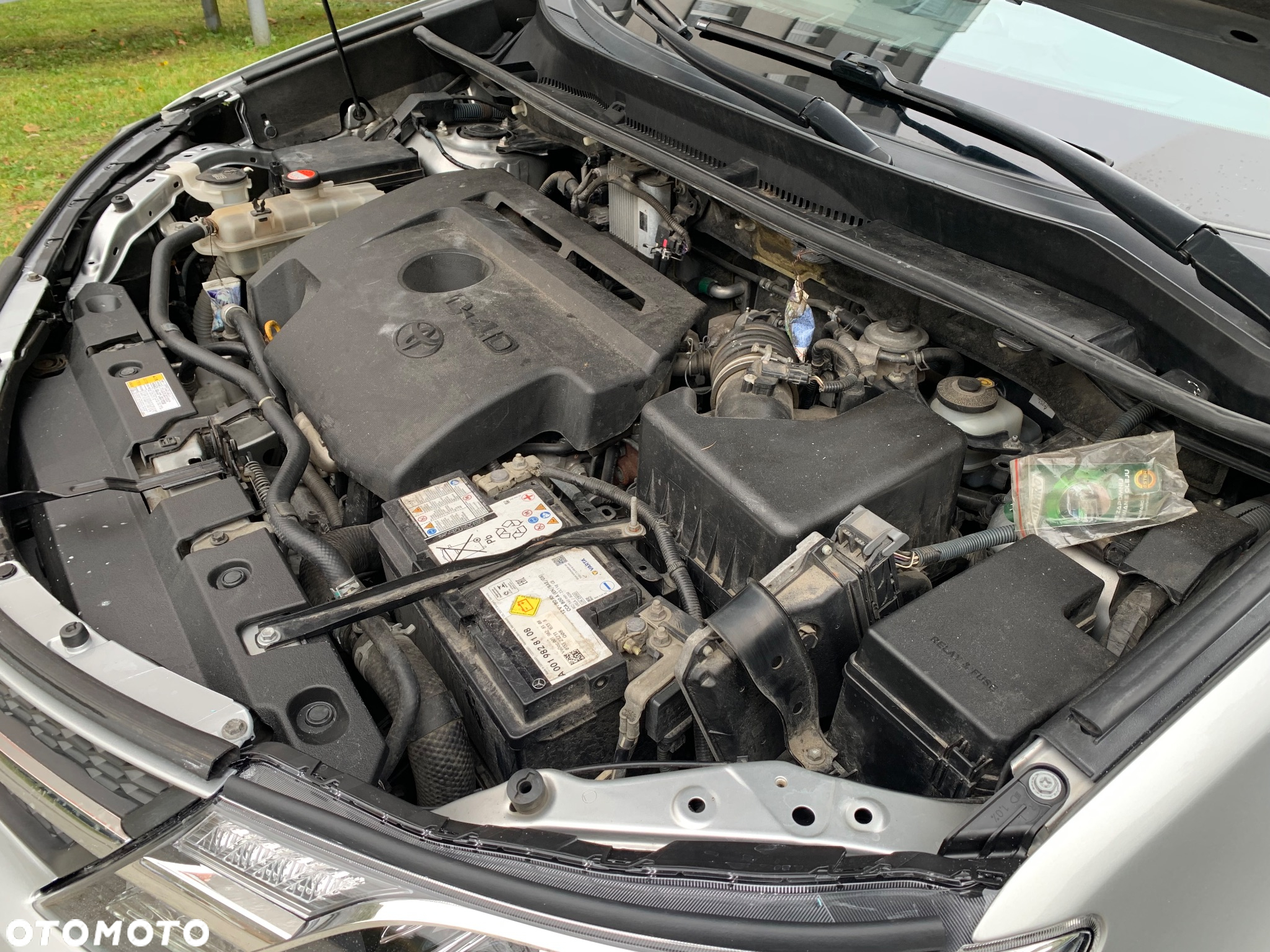 Toyota RAV4 2.0 D-4D Premium - 11