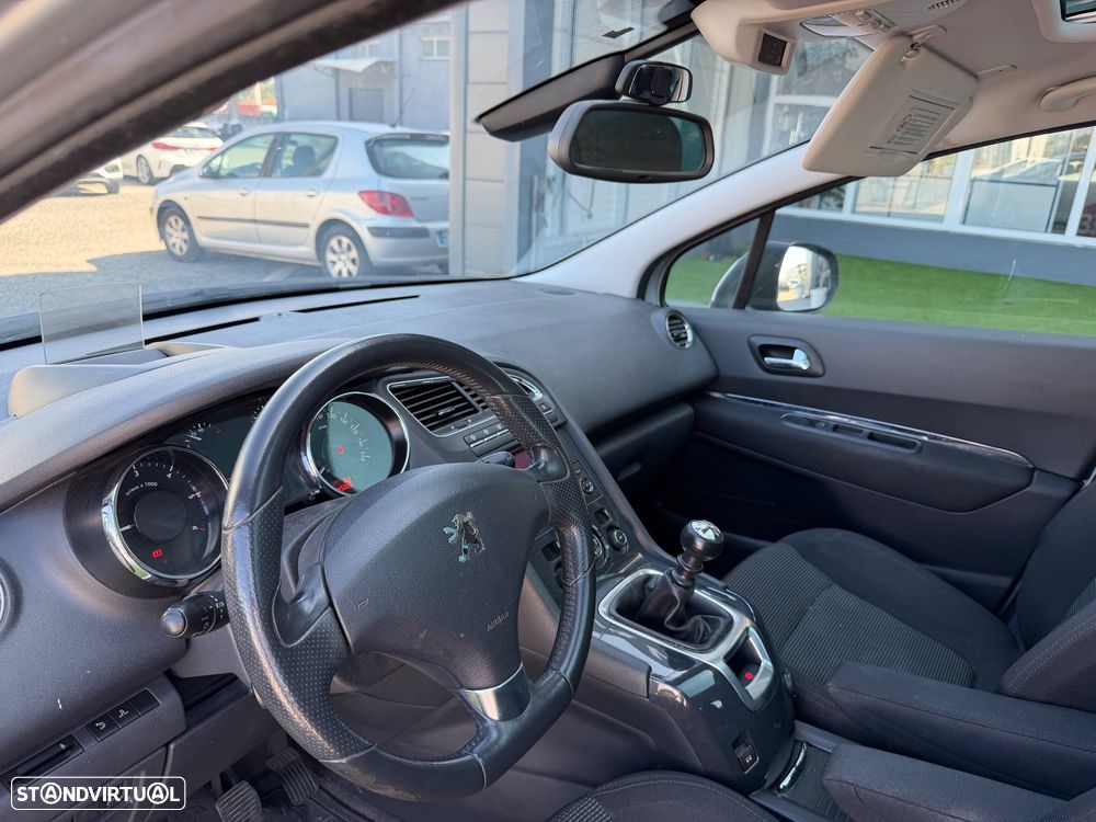 Peugeot 5008 HDI 150 Allure - 9