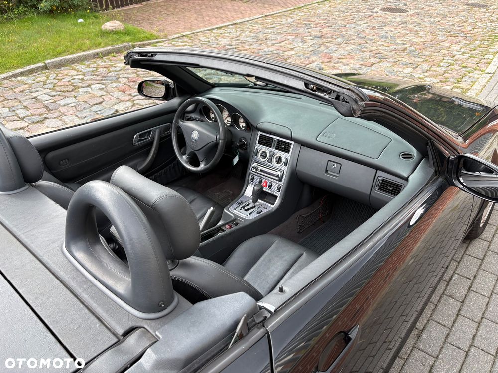 Mercedes-Benz SLK - 11