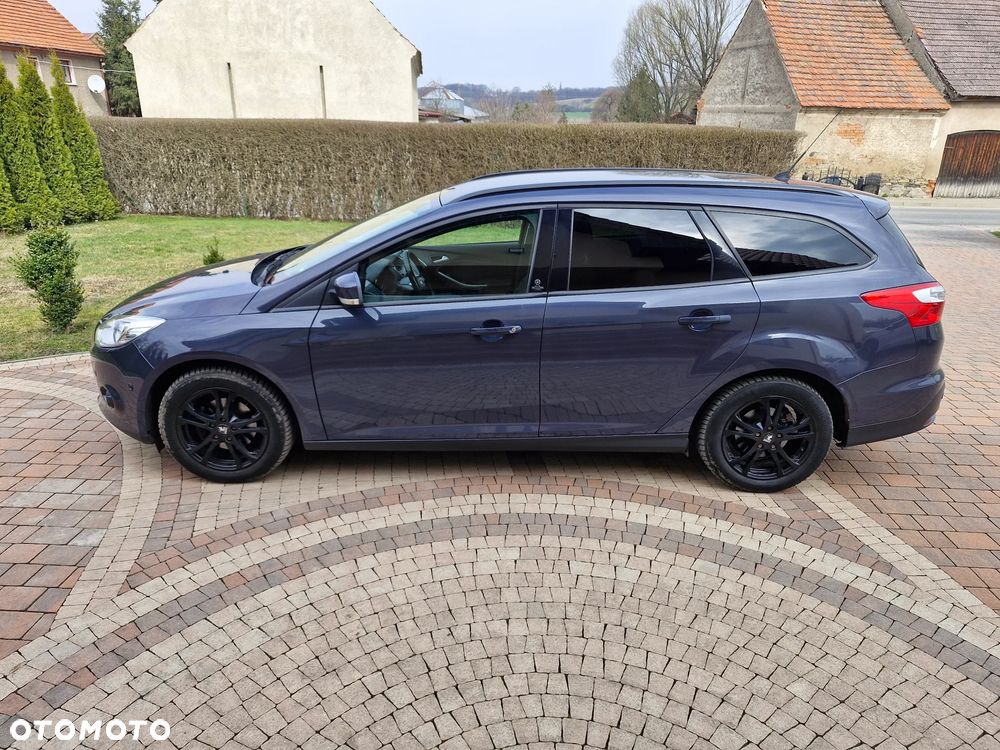 Ford Focus 1.0 EcoBoost STart-Stopp-System TITANIUM - 4
