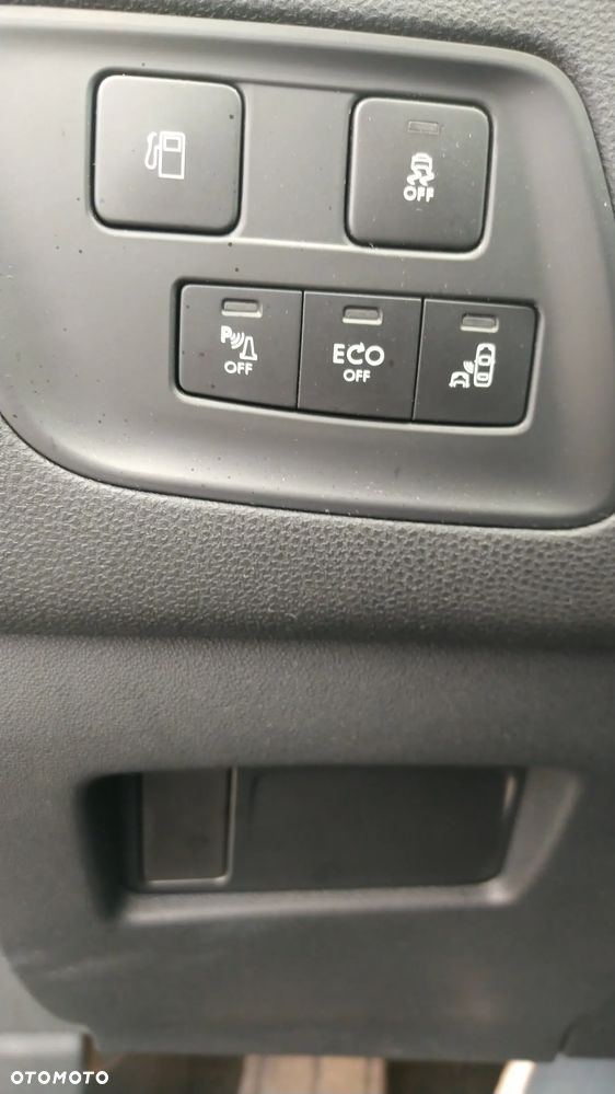 Citroën DS4 Cross 1.6 BlueHDi Be Chic S&S - 33