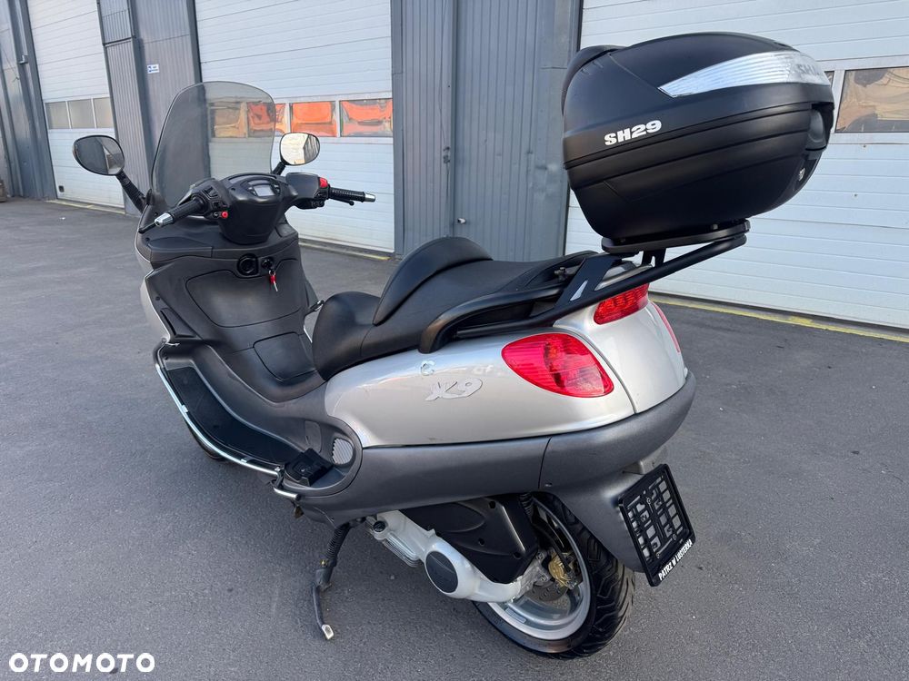 Piaggio X9 - 3