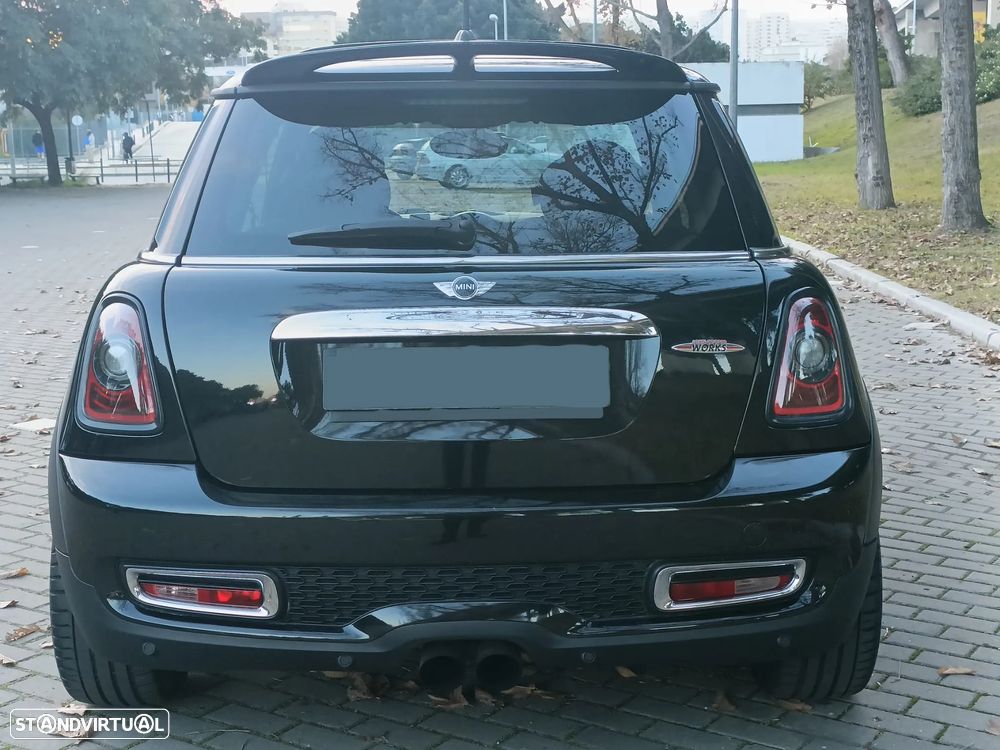 MINI Coupé John Cooper Works - 4