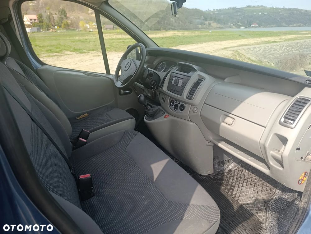 Opel Vivaro L1H1 2.7t - 4