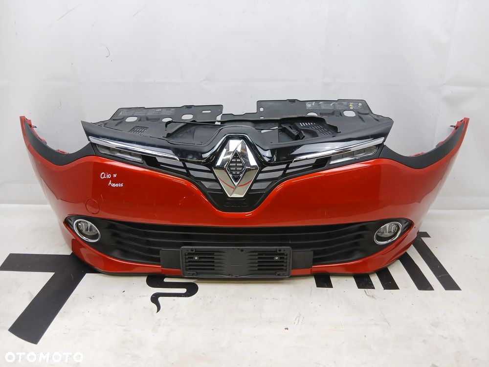 Zderzak przód przedni kompletny Renault Clio IV 2012-2016 - 1