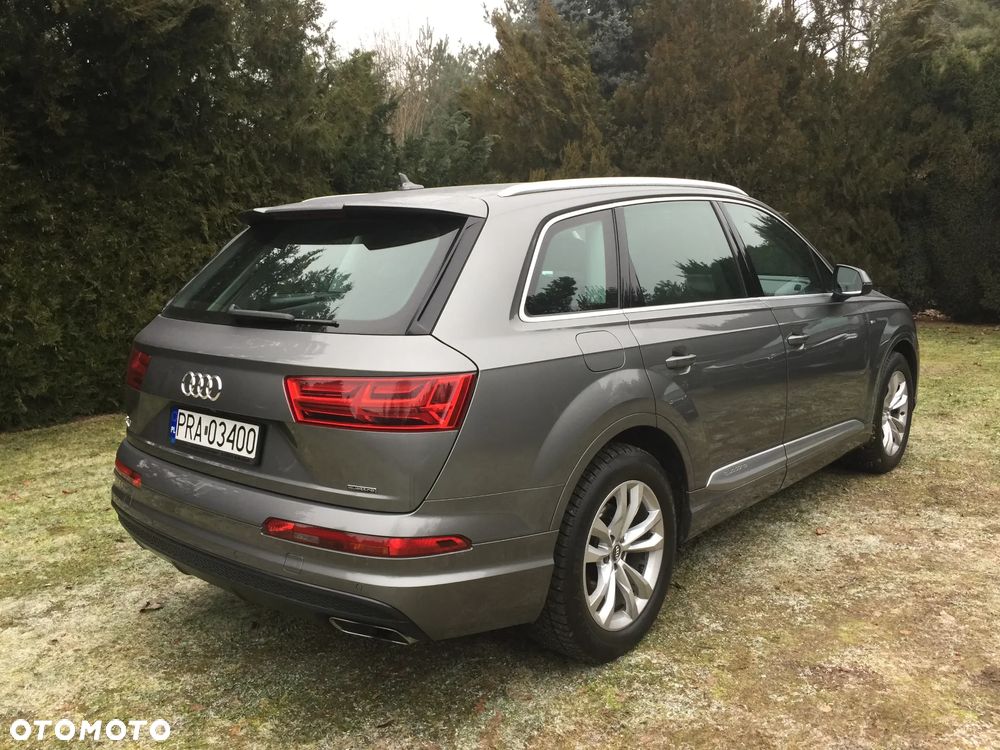 Audi Q7 - 6