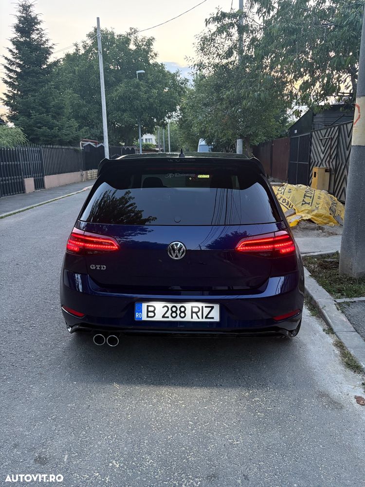 Volkswagen Golf 2.0 TDI DPF BMT DSG GTD - 34