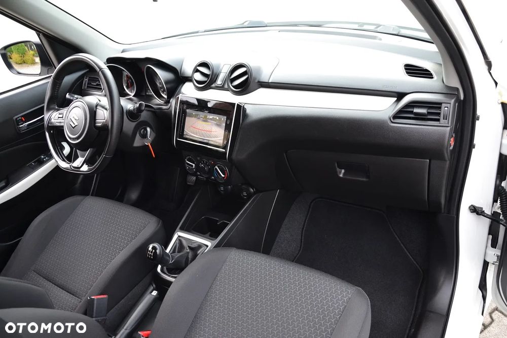 Suzuki Swift 1.2 Dualjet Allgrip Comfort - 33
