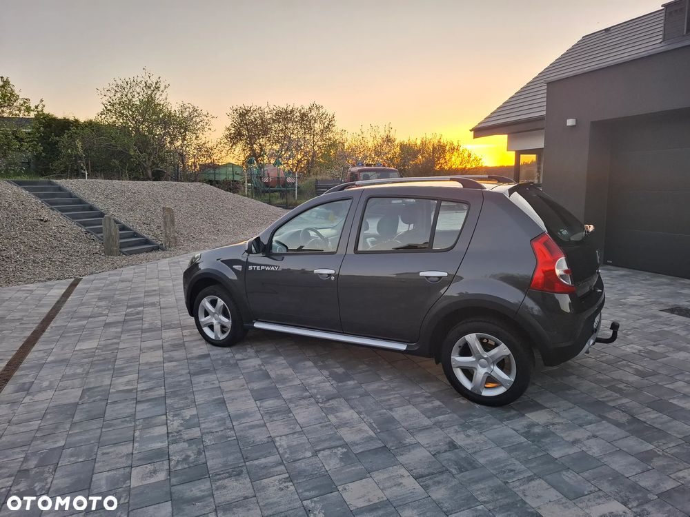 Dacia Sandero 1.5 dCi Stepway - 5