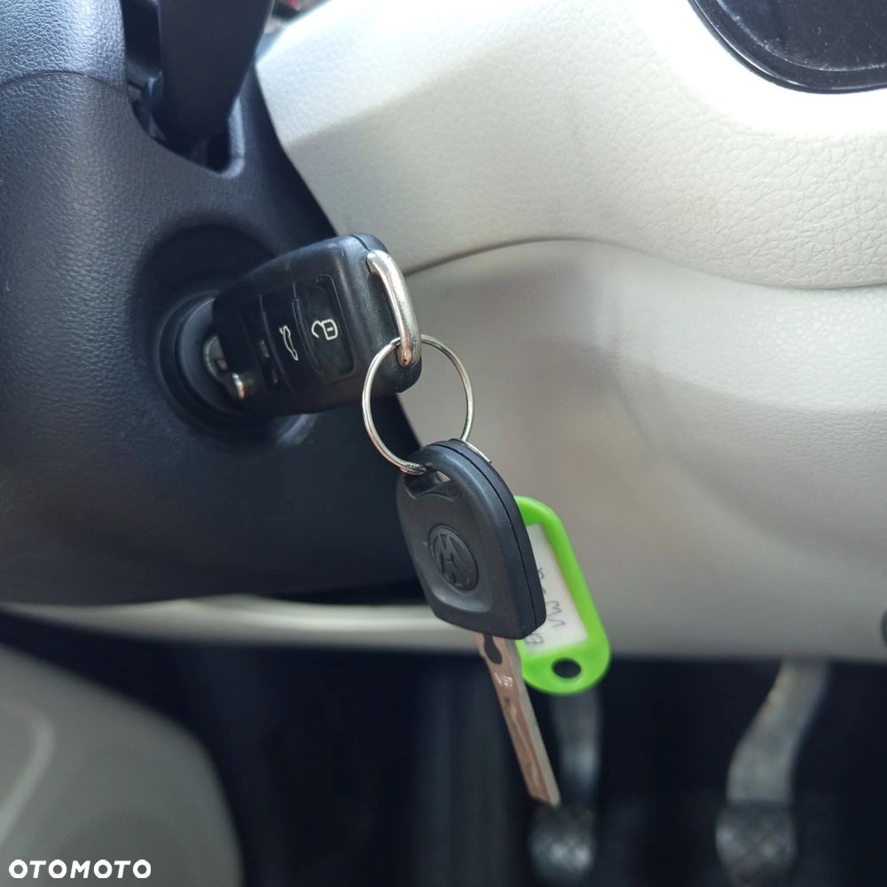 Volkswagen up! EcoFuel BlueMotion Technology cup - 16