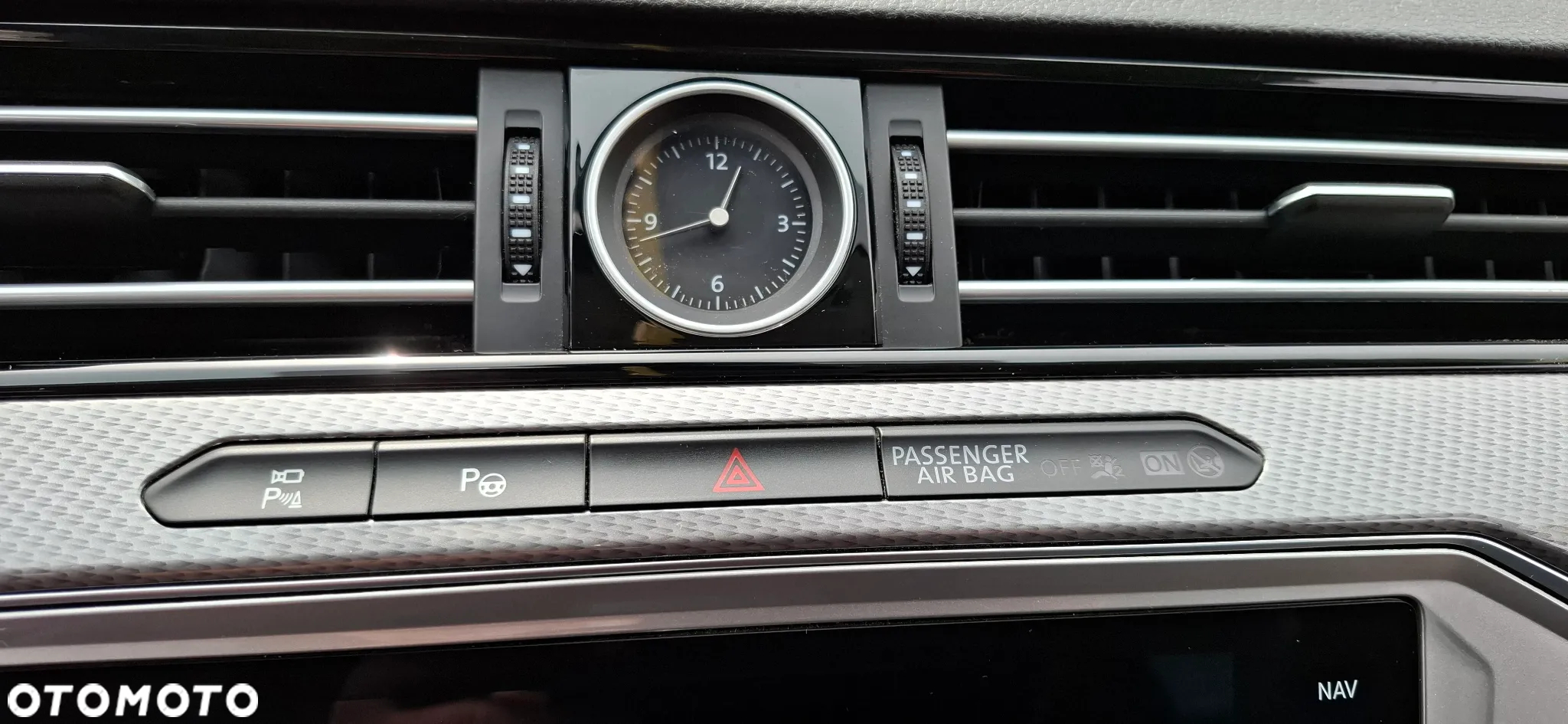 Volkswagen Passat 2.0 TDI Bi-Turbo BMT 4Mot Highline DSG - 15