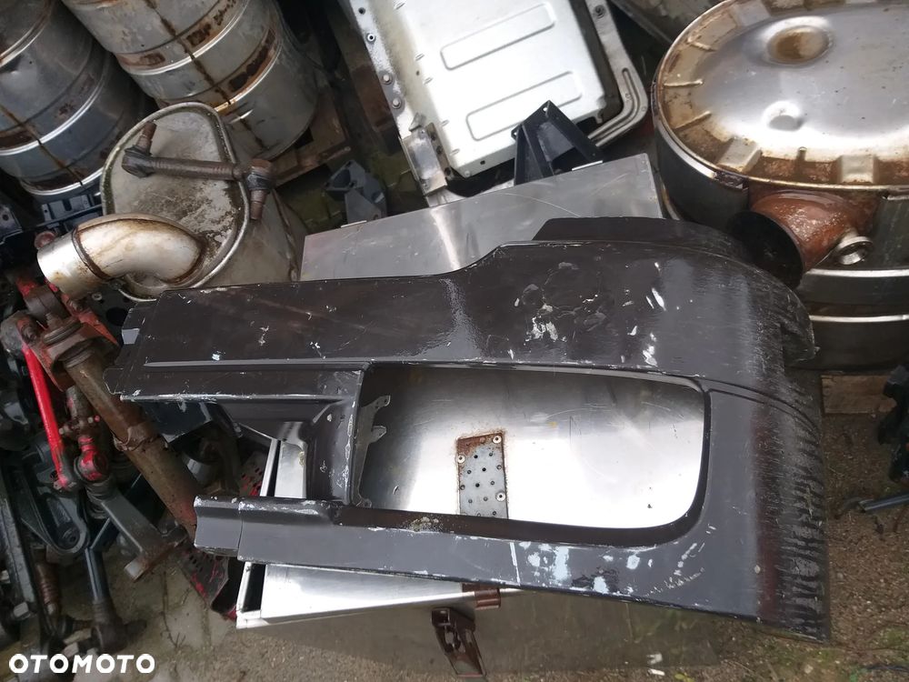 Narożnik zderzaka Mercedes actros a9418804570 - 1