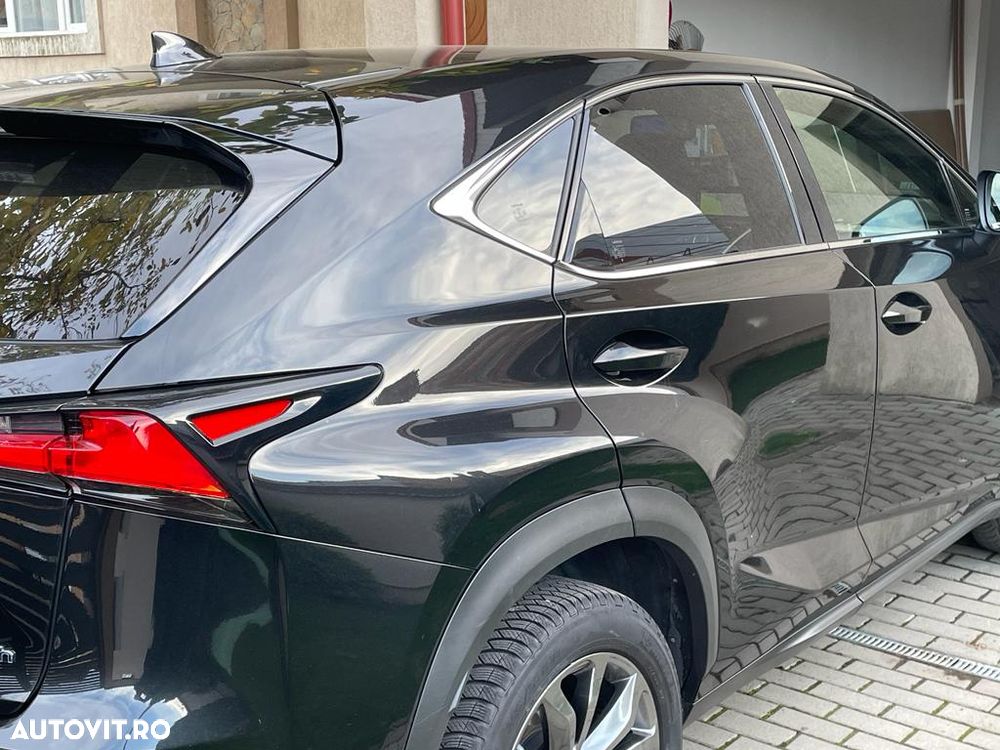 Lexus Seria NX 300h AWD Luxury - 11