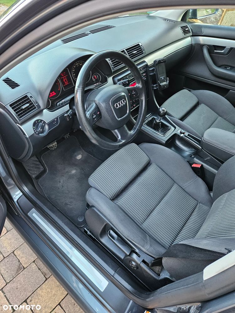 Audi A4 Limousine 1.8 T - 9