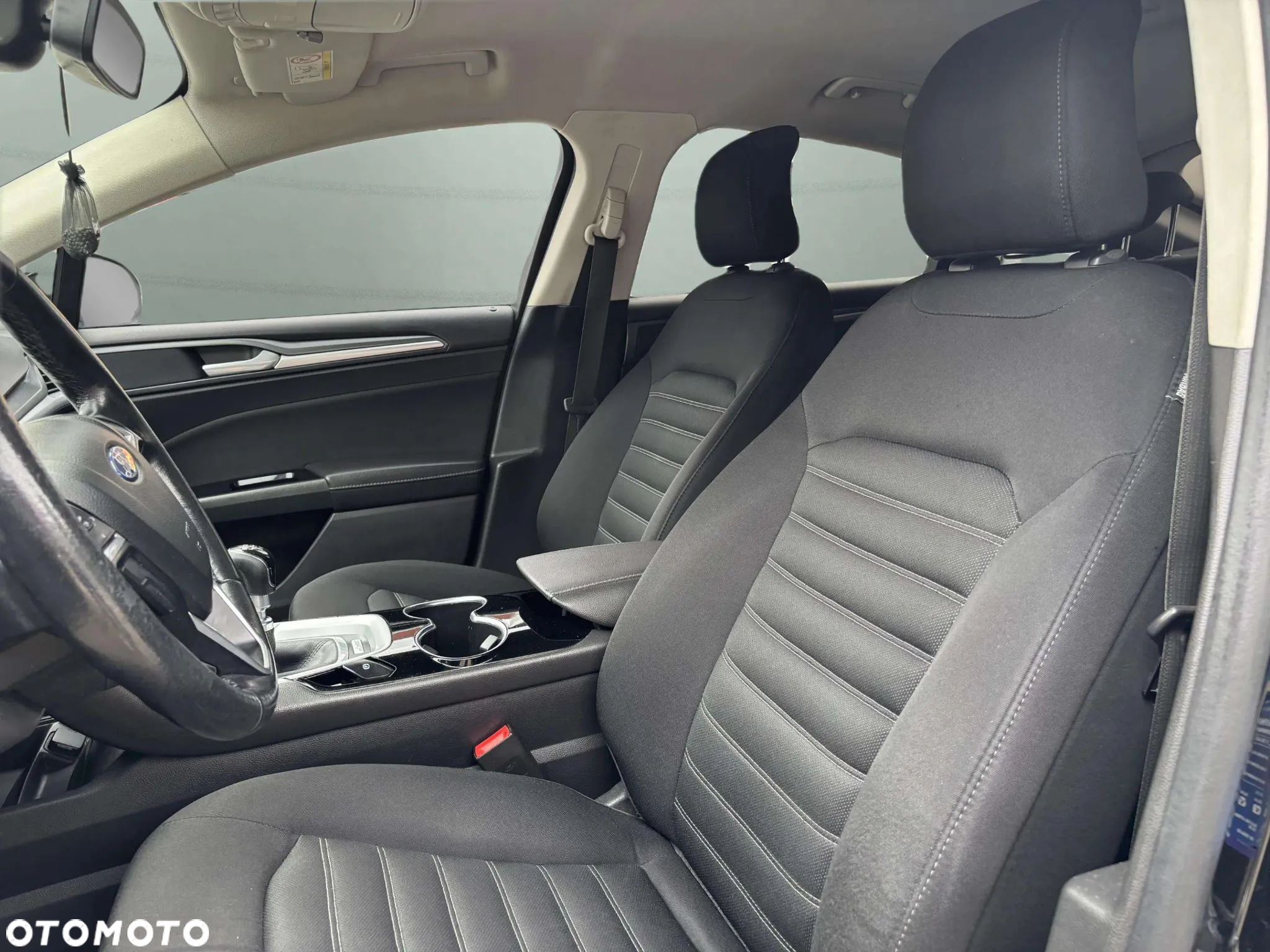 Ford Mondeo 2.0 TDCi Titanium - 9