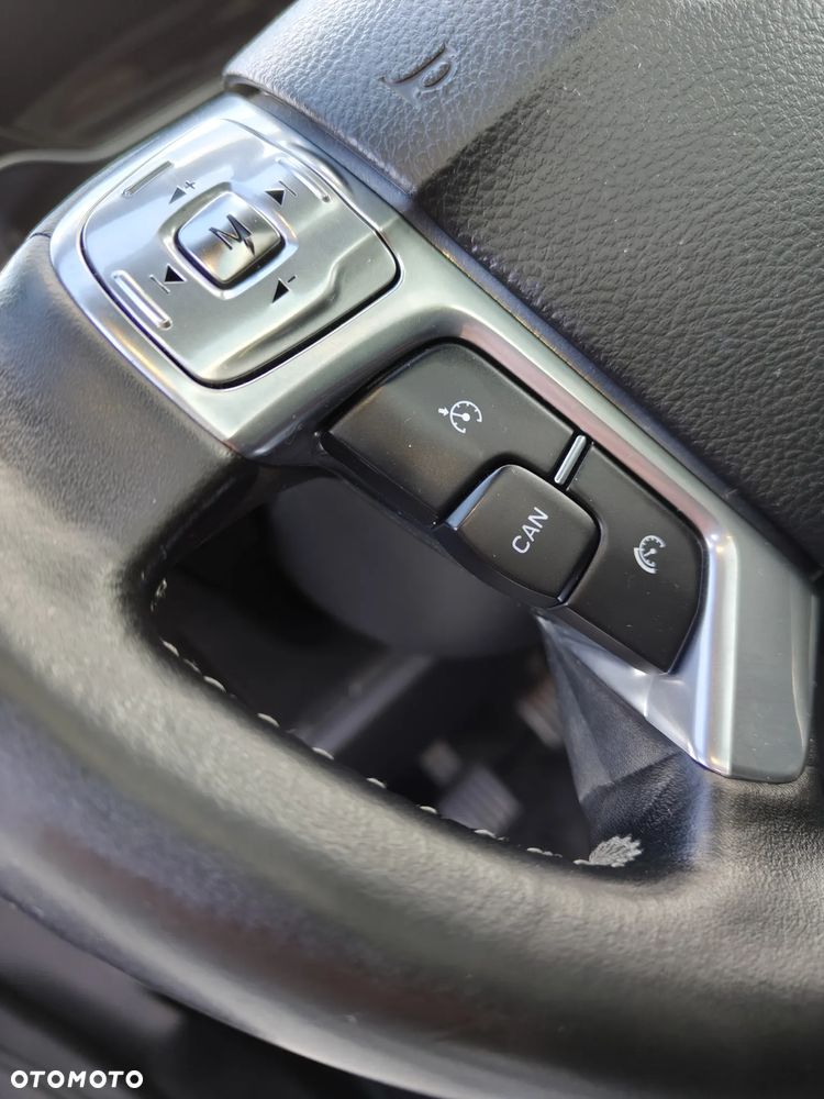 Ford S-Max 2.0 TDCi DPF Titanium X - 19