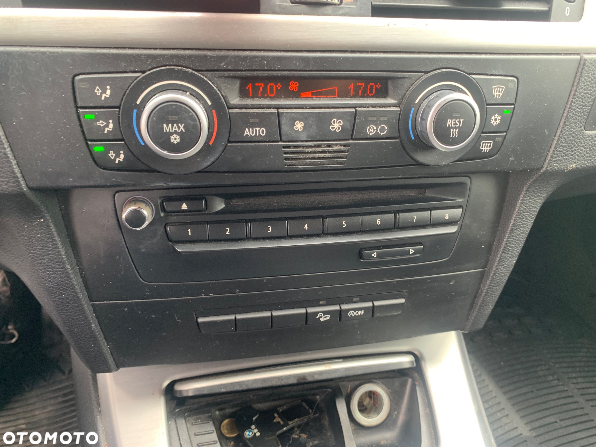BMW Seria 3 320d xDrive DPF Touring Edition Fleet - 16