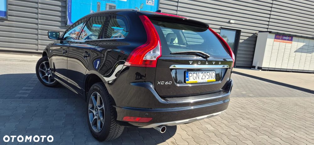 Volvo XC 60 D3 Drive-E Ocean Race - 11