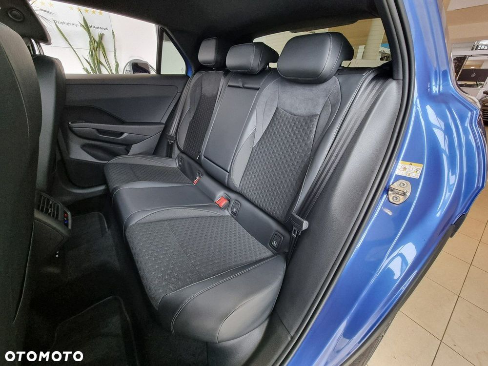 Volkswagen T-Roc 1.5 eTSI R-Line DSG - 13