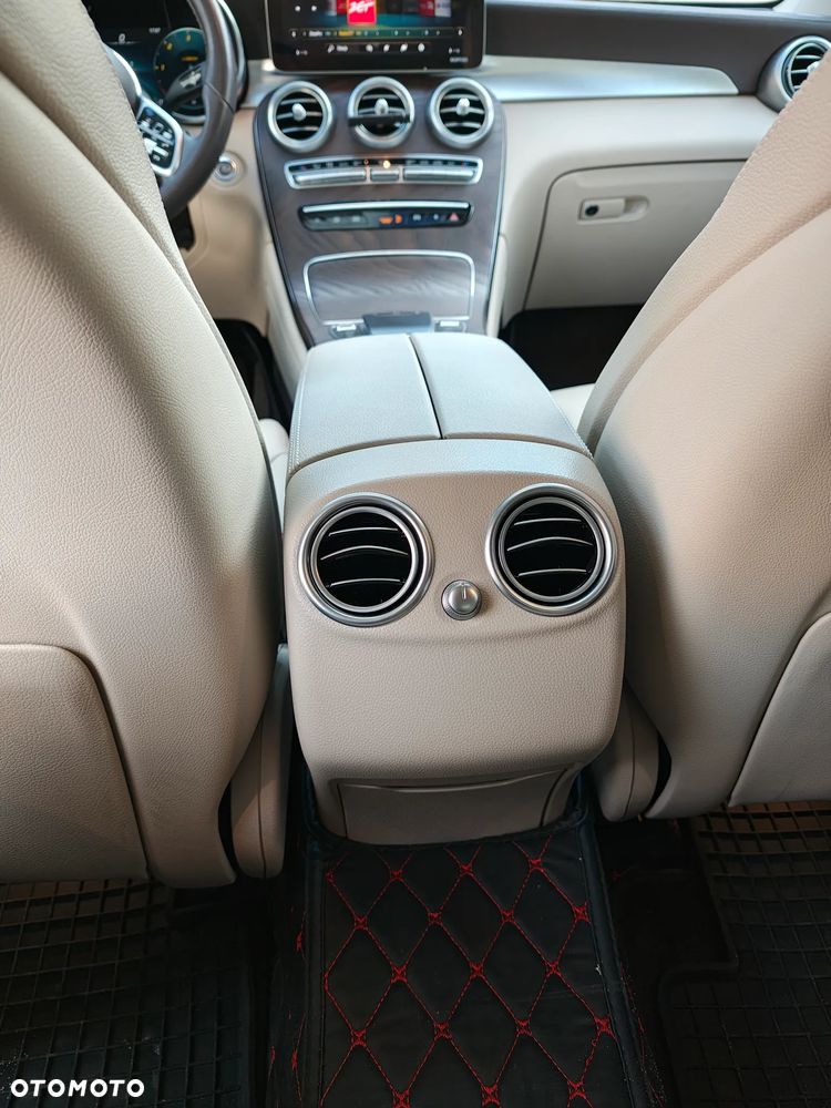 Mercedes-Benz GLC 200 d 4-Matic Business Edition - 13