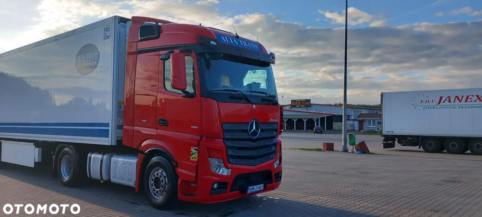 Mercedes-Benz Actros - 1