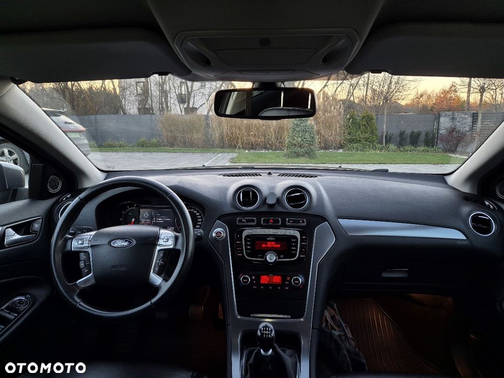 Ford Mondeo 2.0 TDCi Titanium X - 25