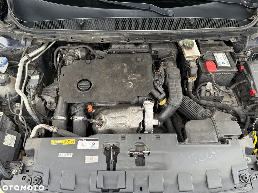 Peugeot 308 BlueHDi FAP 130 Stop & Start Allure - 31