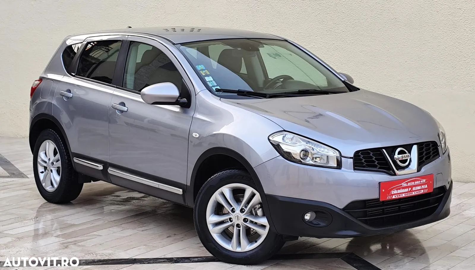 Nissan Qashqai - 1