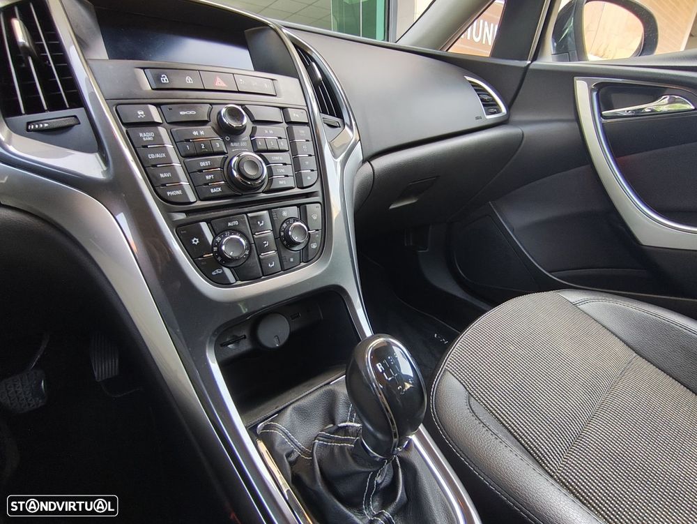 Opel Astra Sports Tourer 1.7 CDTi Executive S/S - 22